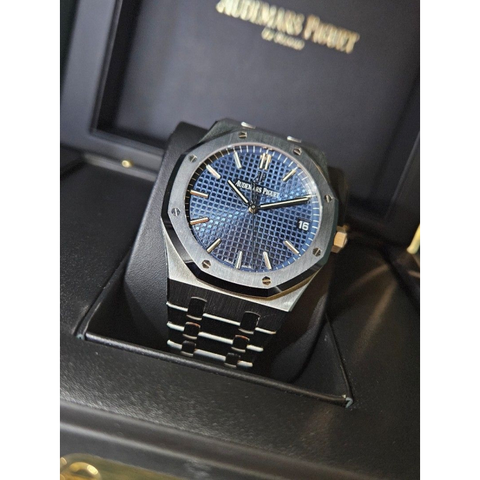 _audemars_piguet__royal_oak_15_1702976304_295515ba_progressive