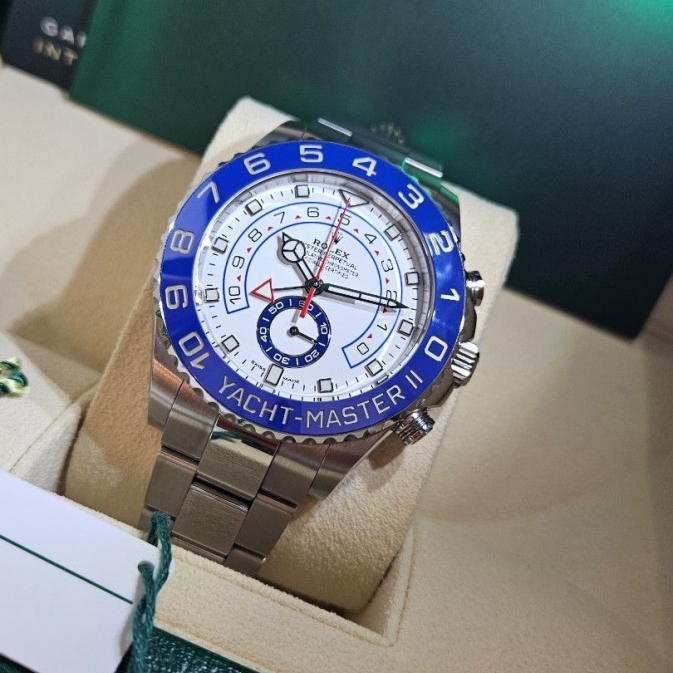 rolex__yacht_master_ii_116680_1702981882_e3960a95_progressive